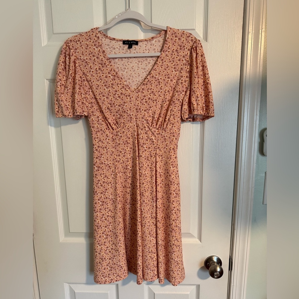 Peach Floral V-Neck Puff Sleeve Mini Dress With Tie/Belt Waist - Size L